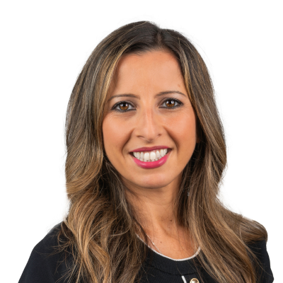 Laura Favella